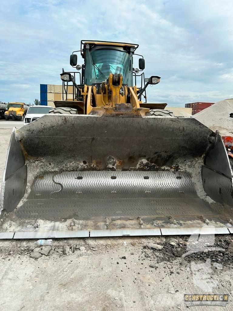CAT 966 K ホイールローダー・タイヤショベル