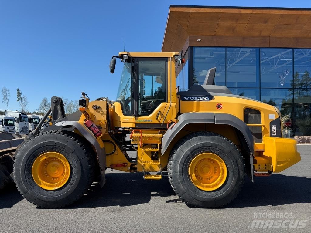 Volvo L120H ホイールローダー・タイヤショベル
