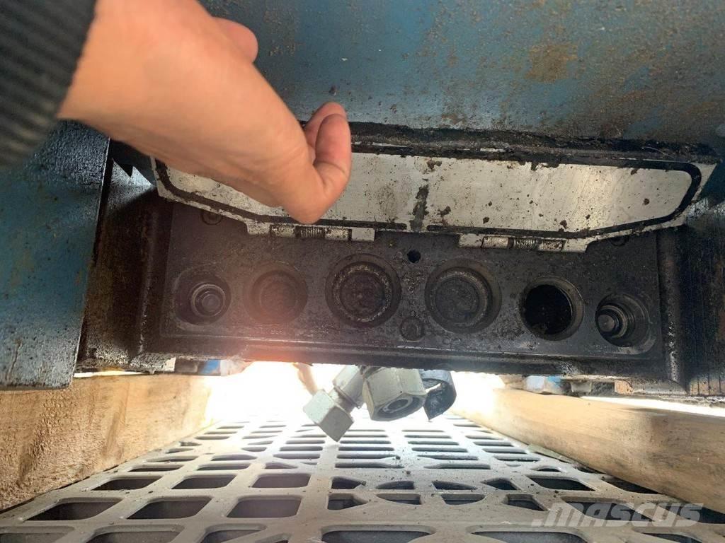  Oil Quick OQ 80 クイックヒッチ