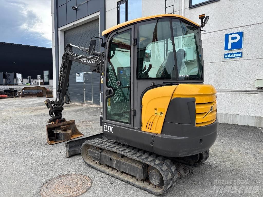 Volvo EC 27 C ミニ油圧ショベル 7t以下（ミニユンボ・ミニディガー）