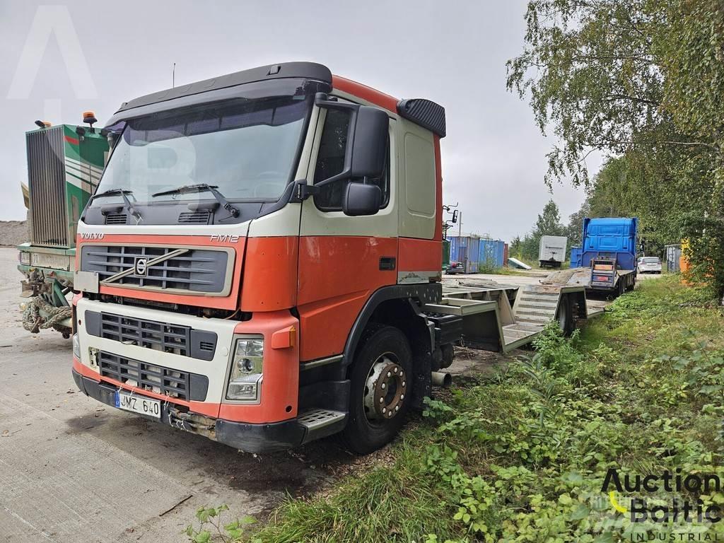 Volvo FM12 車両運搬車、キャリアカー