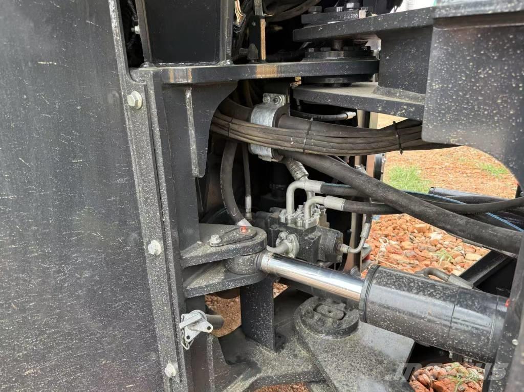 LiuGong CLG 856 H ホイールローダー・タイヤショベル