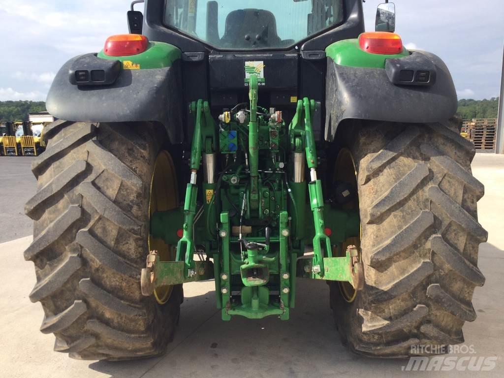 John Deere 6175M トラクター