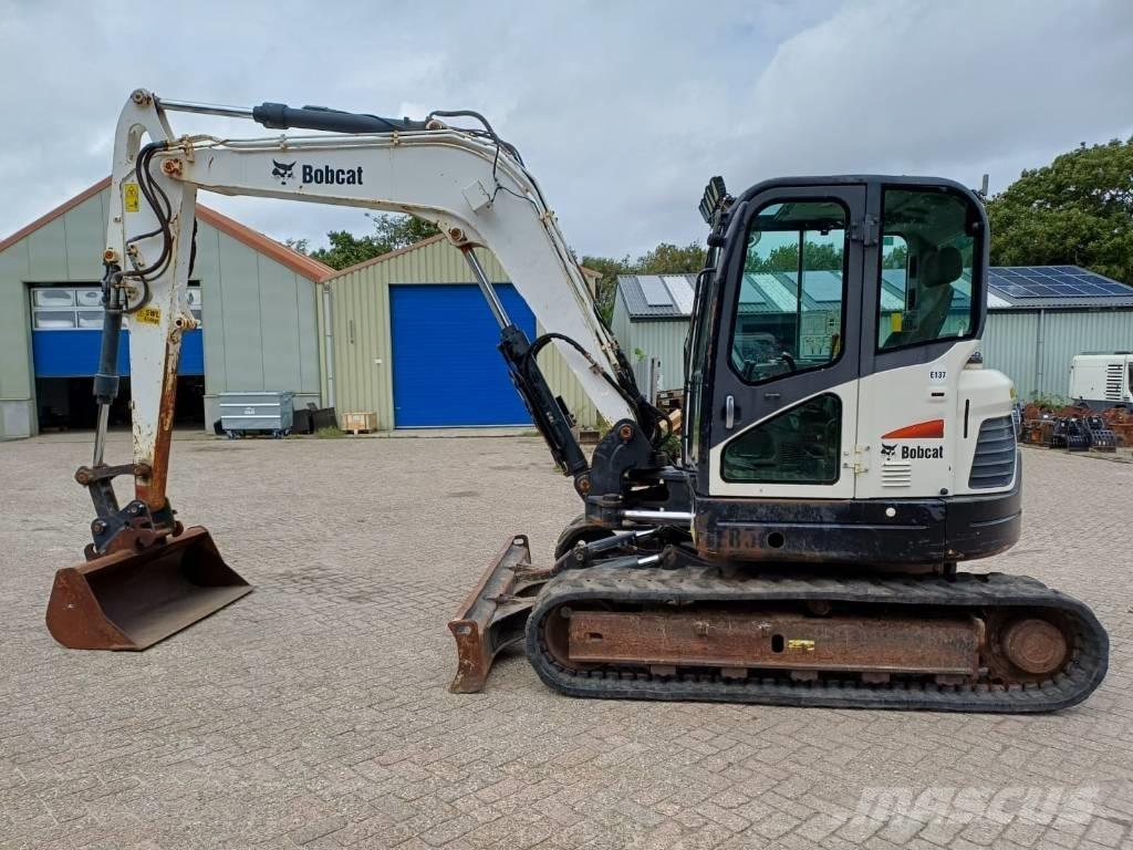 Bobcat E 85 中型油圧ショベル 7ｔ-12ｔ（ユンボ・パワーショベル・バックホー）