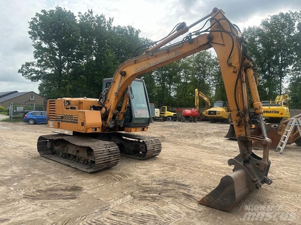 CASE 688 B 16 ton 大型油圧ショベル12t以上（パワーショベル・ユンボ）