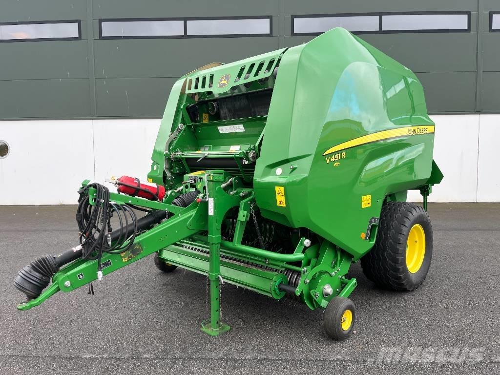 John Deere V 451R ラウンドベーラー