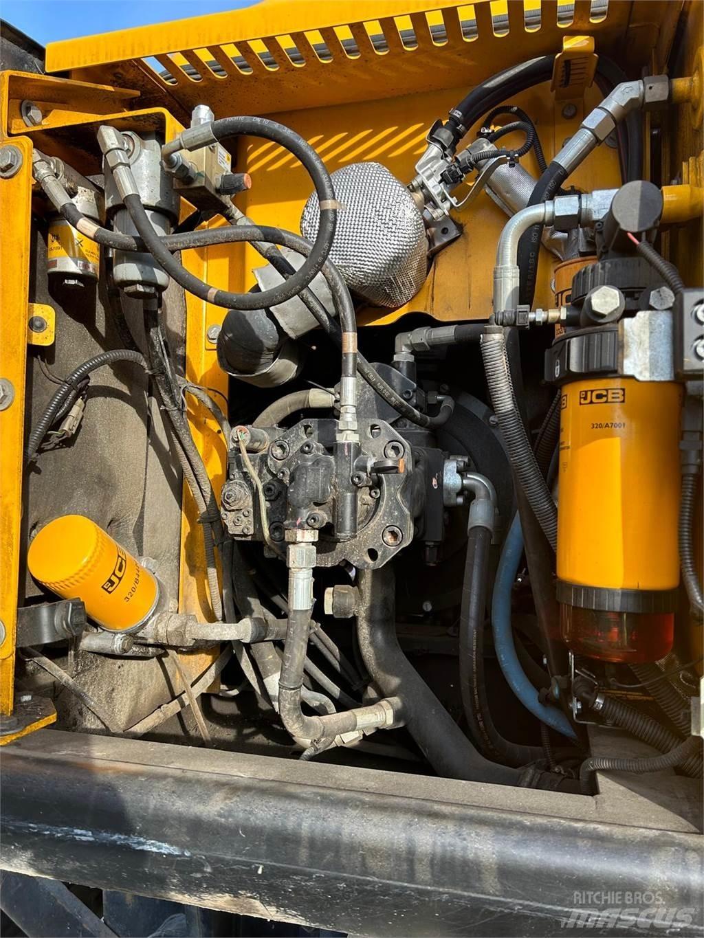 JCB JS175WMT4F ホイール式油圧ショベル（パワーショベル・ユンボ・バックホー）