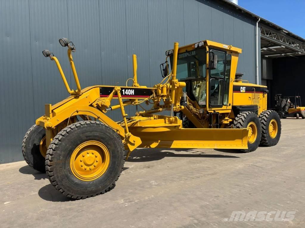 CAT 140H モーターグレーダー