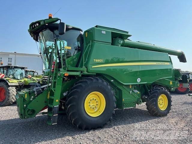 John Deere T660 i コンバイン