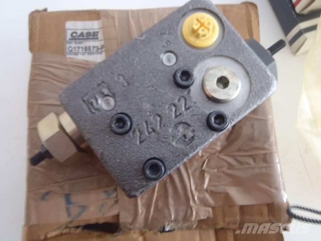 CASE WX 150 油圧機