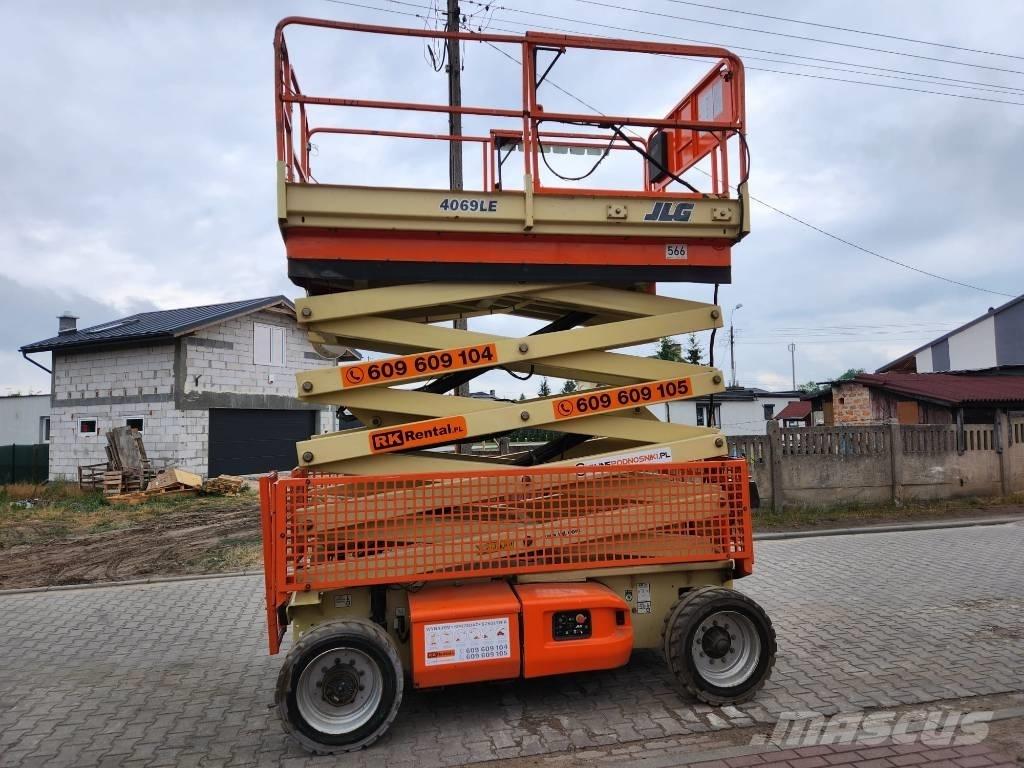 JLG E 4069 LE シザースリフト