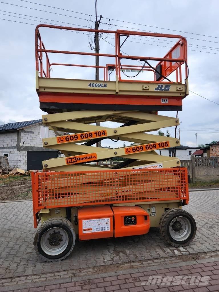 JLG E 4069 LE シザースリフト