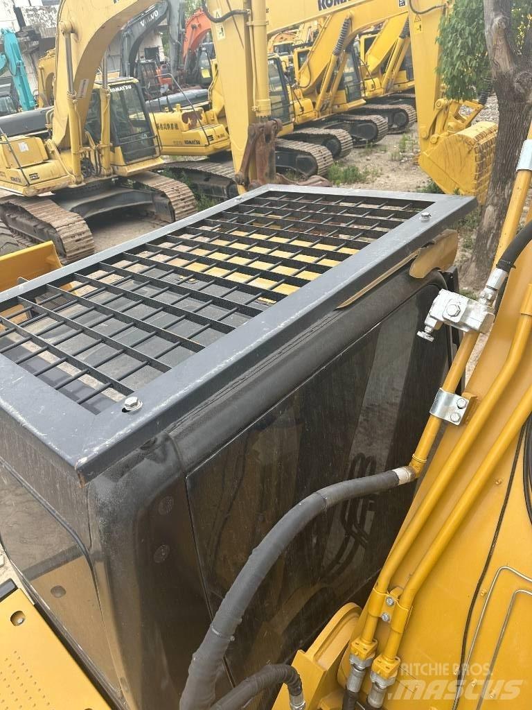 CAT CAT330D 中型油圧ショベル 7ｔ-12ｔ（ユンボ・パワーショベル・バックホー）