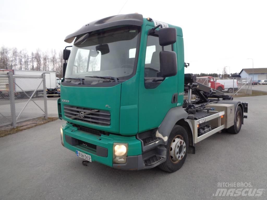 Volvo FL 240 4x2 ケーブルリフト着脱式トラック