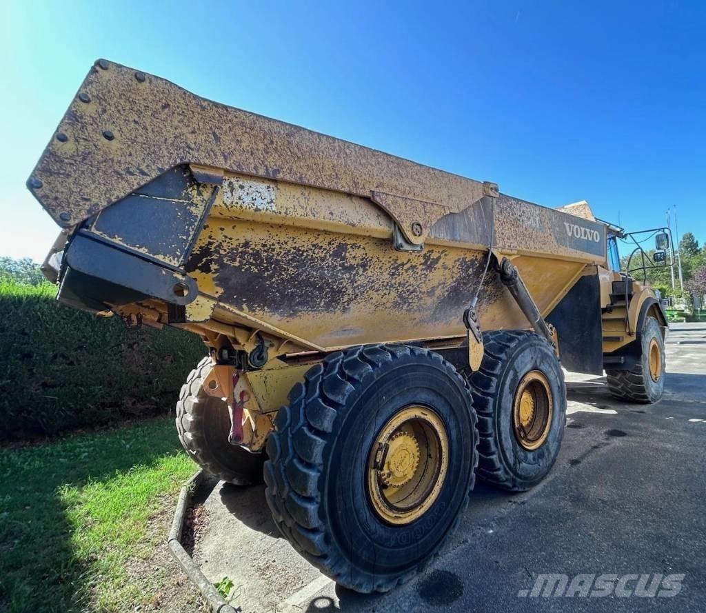 Volvo A 30 F アーティキュレート式ダンプトラック