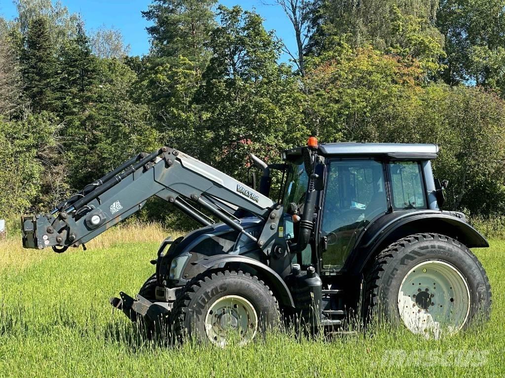 Valtra N 123 H5 トラクター