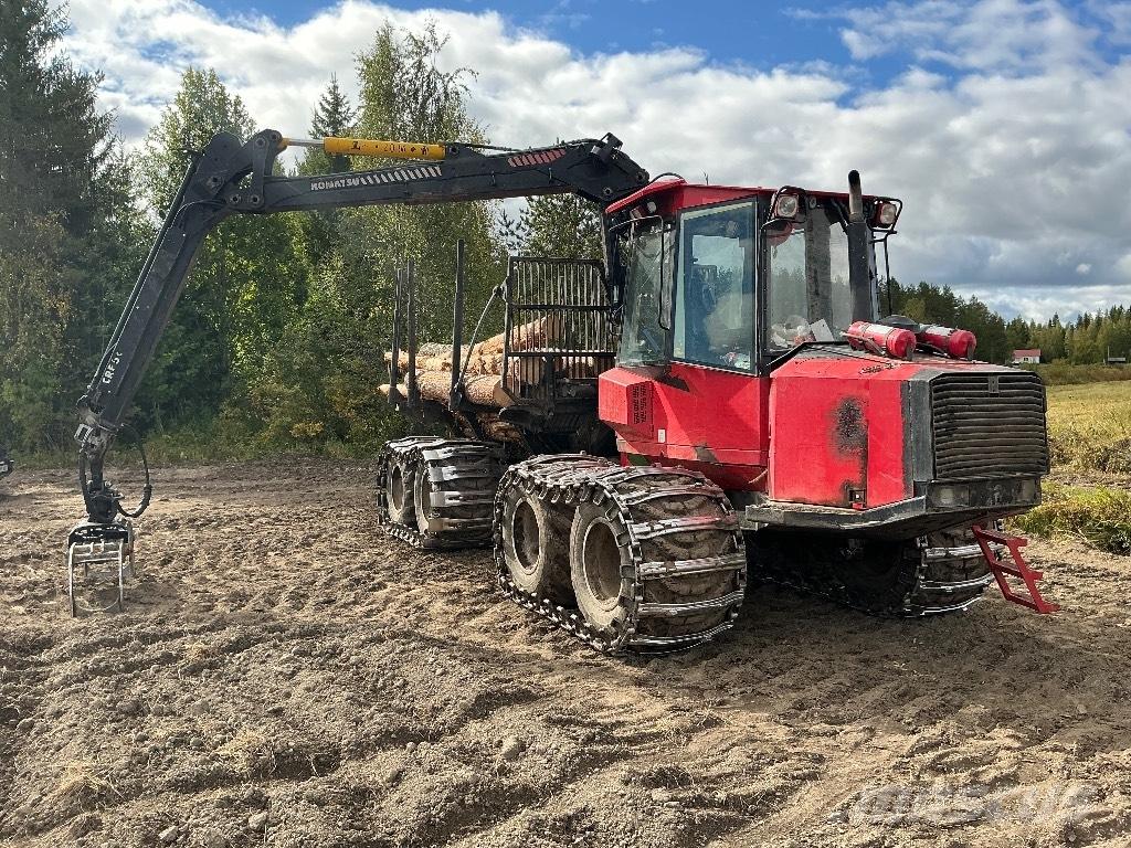 Komatsu 830.3 フォワーダー