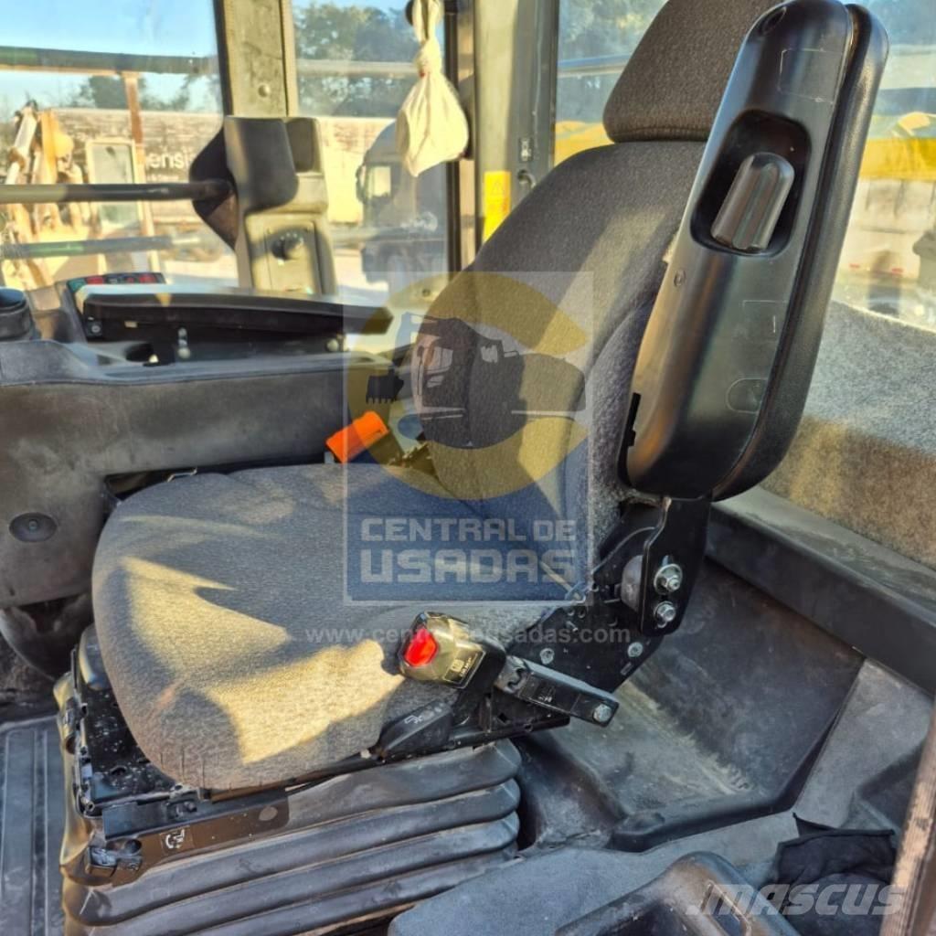 John Deere 724 K ホイールローダー・タイヤショベル
