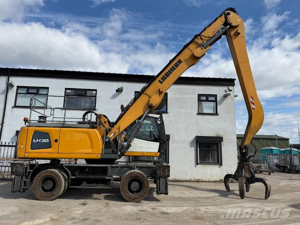 Liebherr LH 30 M 廃棄物／工業産廃処理機