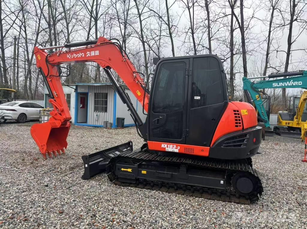 Kubota KX 183 ミニ油圧ショベル 7t以下（ミニユンボ・ミニディガー）