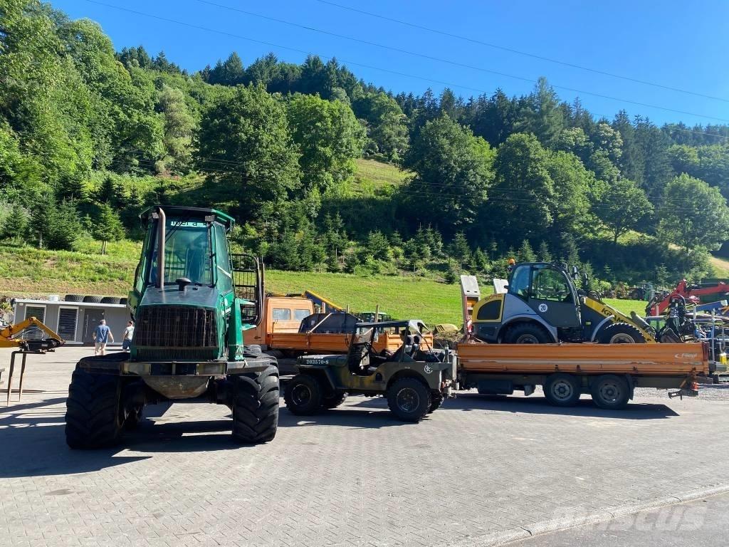 John Deere 1110 フォワーダー