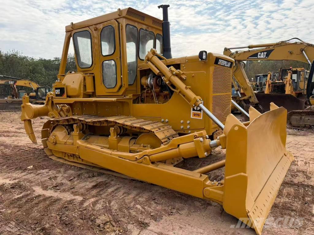 CAT D7G ブルドーザー
