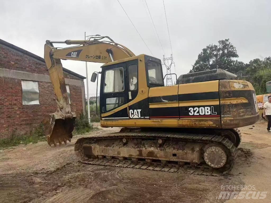 CAT 320 B L 大型油圧ショベル12t以上（パワーショベル・ユンボ）