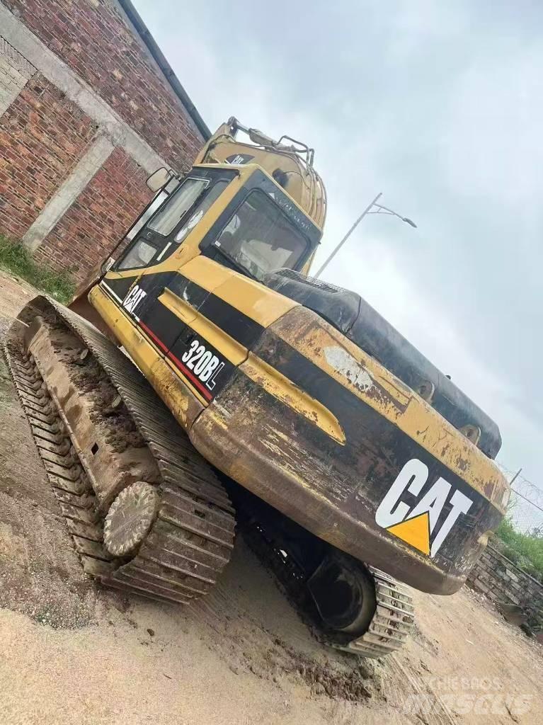 CAT 320 B L 大型油圧ショベル12t以上（パワーショベル・ユンボ）