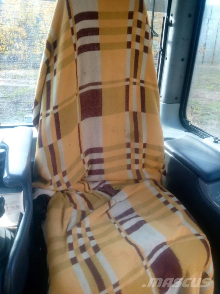 Komatsu D 61 PX-15 ブルドーザー