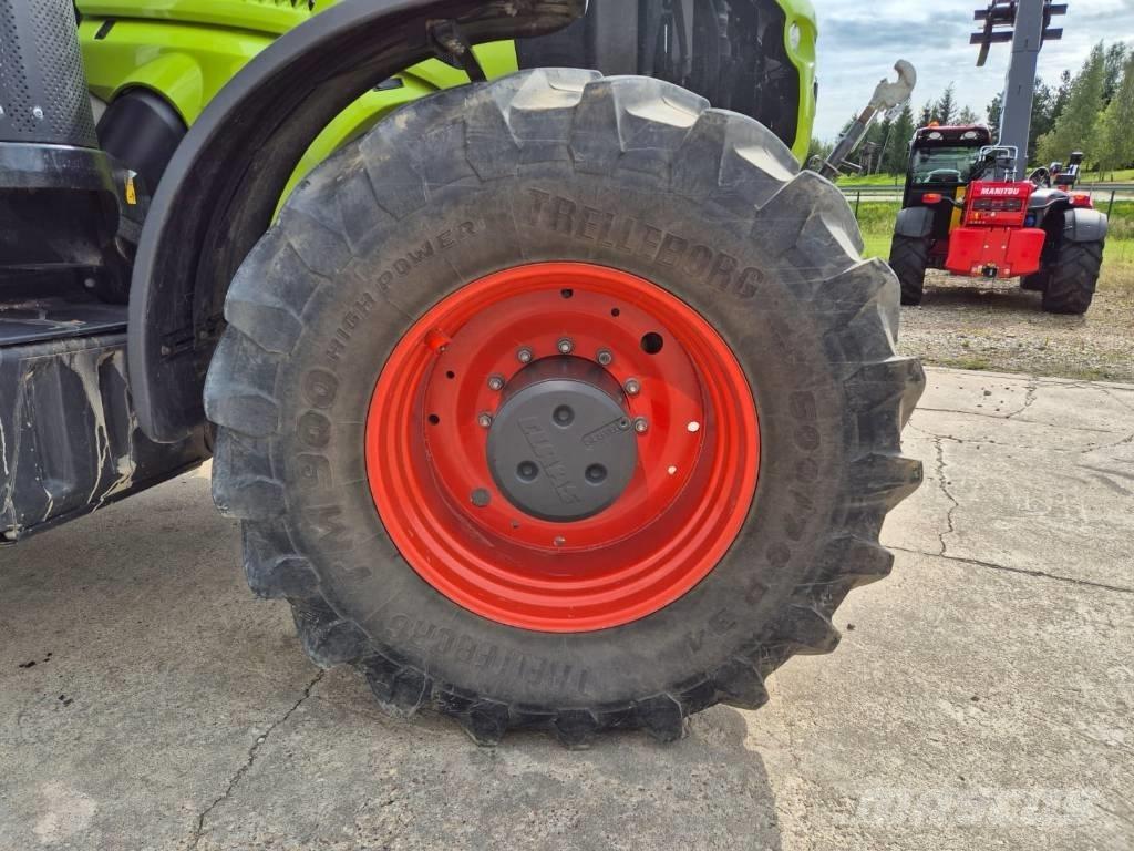 CLAAS Axion 930 トラクター