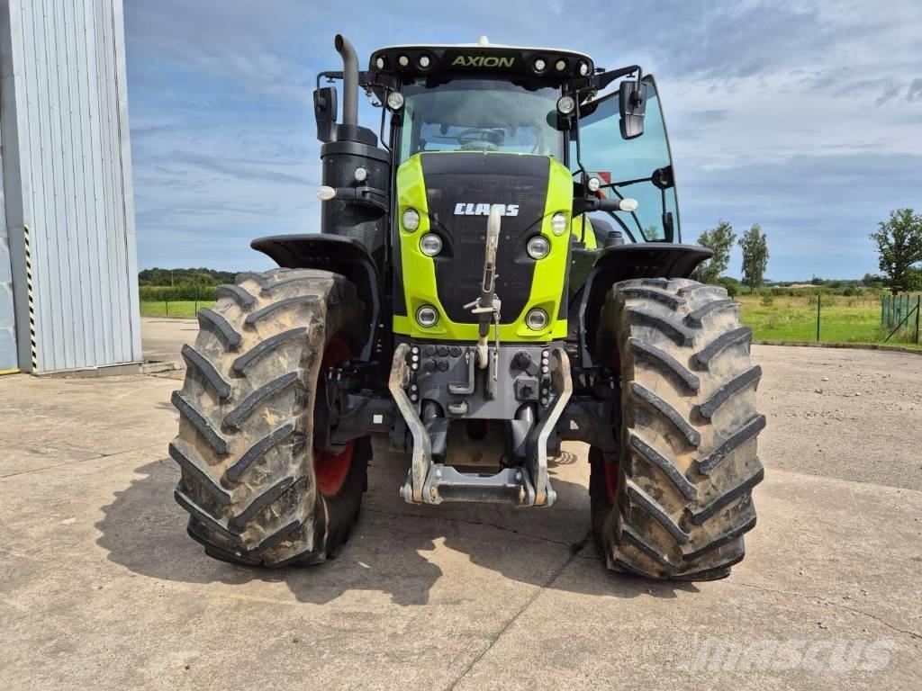 CLAAS Axion 930 トラクター