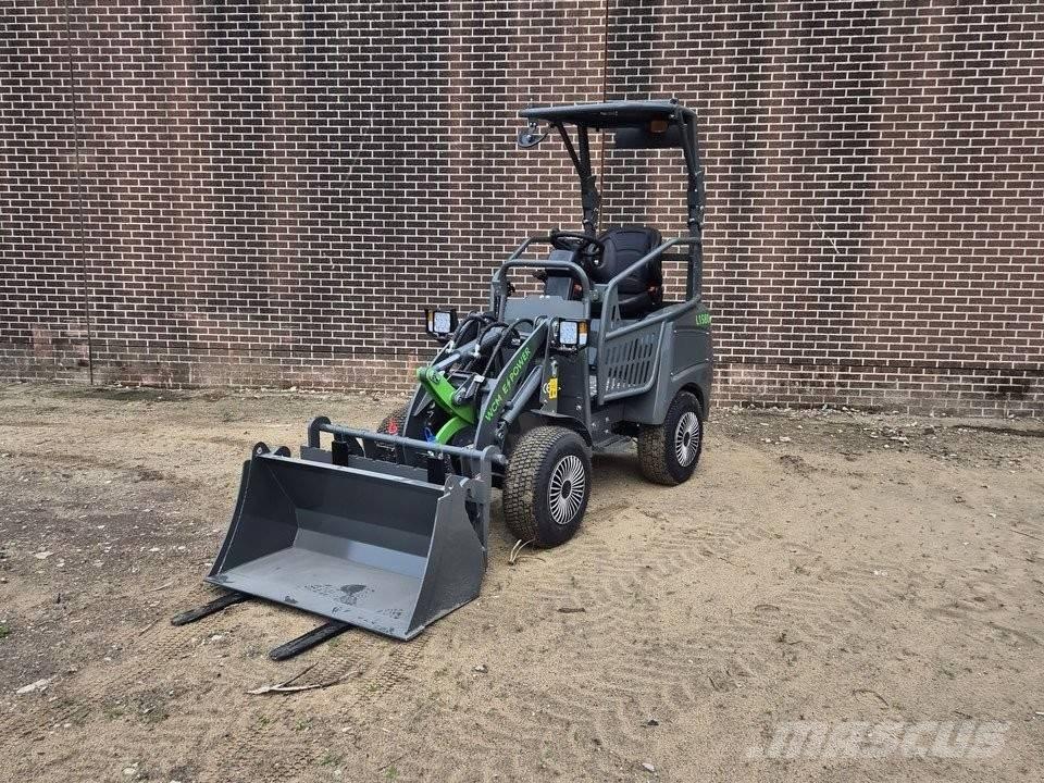 WCM L1580e ホイールローダー・タイヤショベル