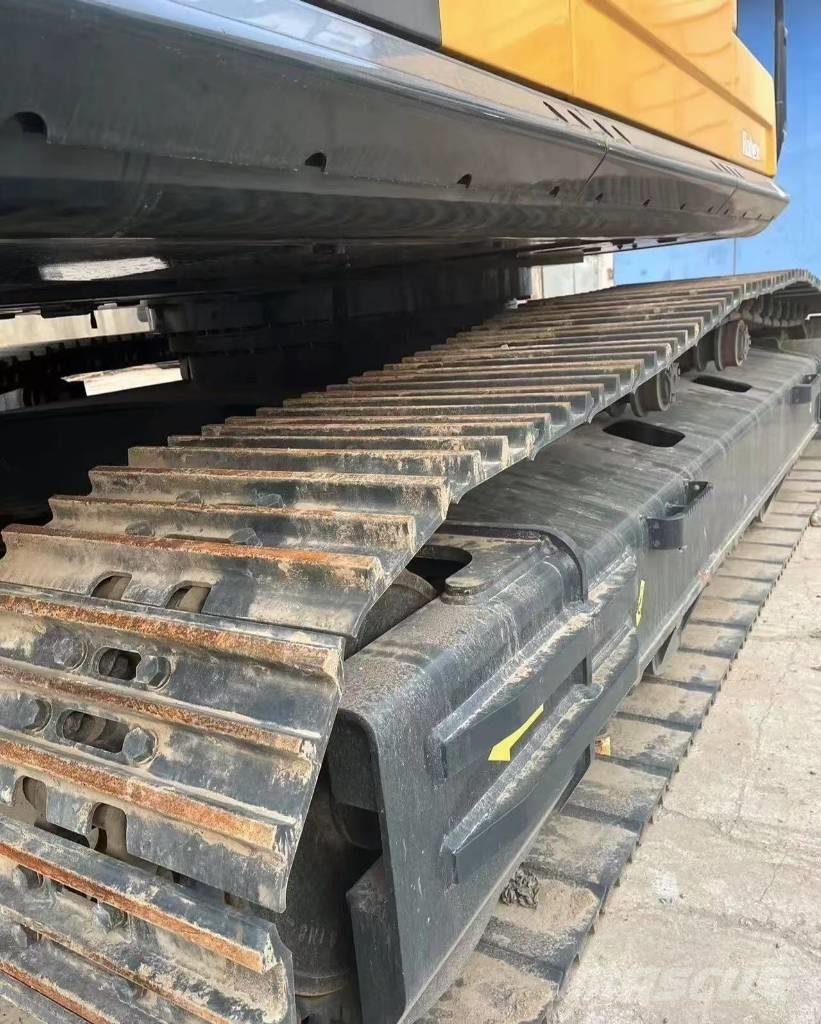 Hyundai 305LC 大型油圧ショベル12t以上（パワーショベル・ユンボ）