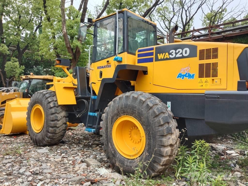 Komatsu WA 320 ホイールローダー・タイヤショベル