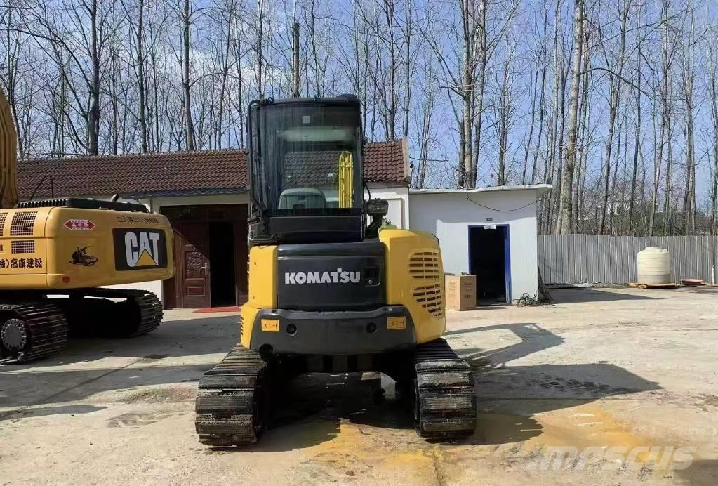 Komatsu PC 55 ミニ油圧ショベル 7t以下（ミニユンボ・ミニディガー）