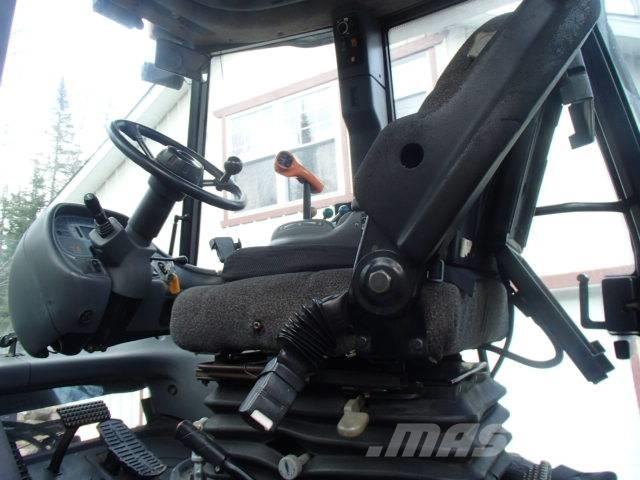 New Holland TV 140 トラクター