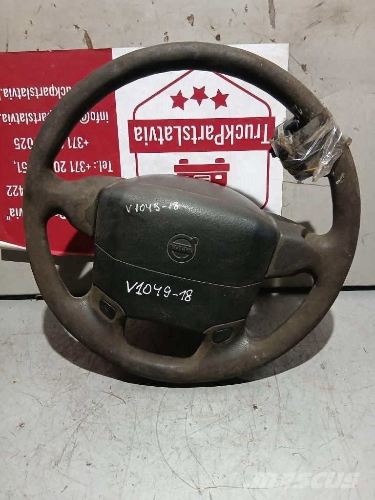 Volvo FH 13    20360936 キャビン及び内装