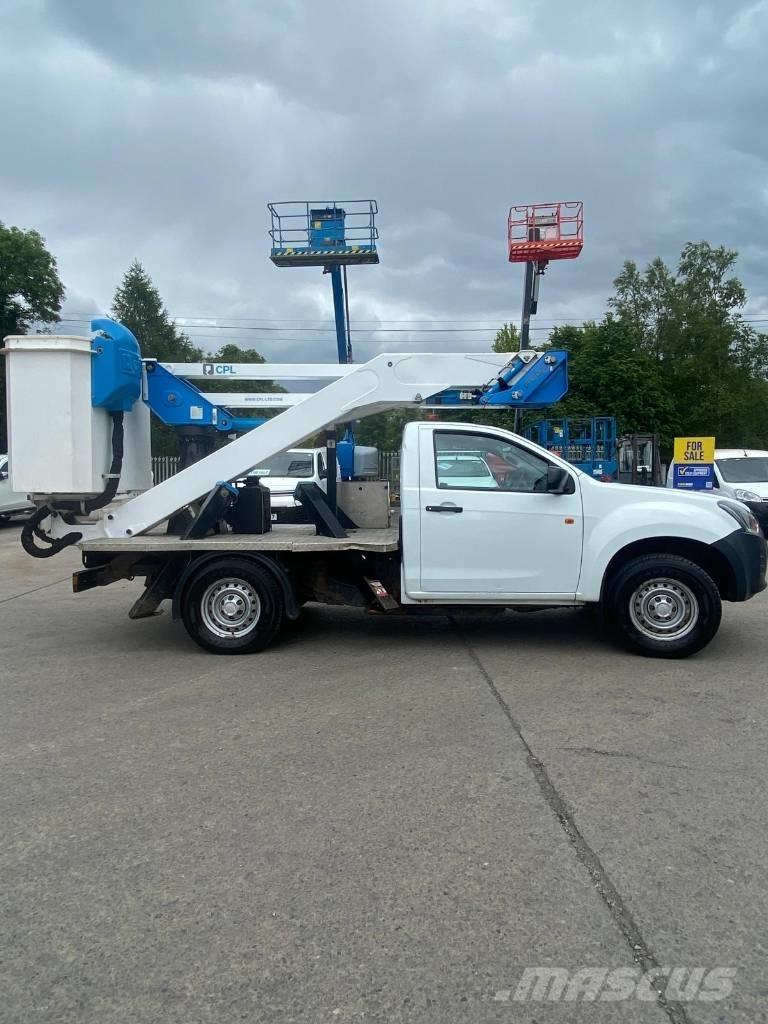 Isuzu D-Max クレーントラック、ユニック車