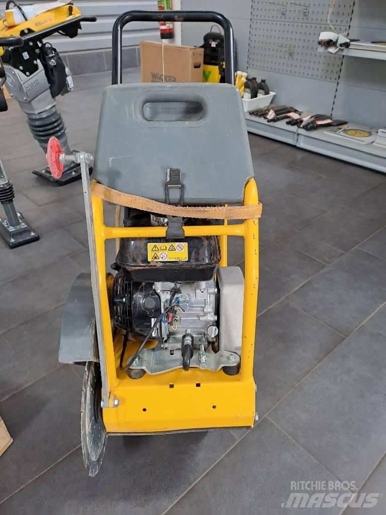 Wacker Neuson BFS735 岩・コンクリートソー