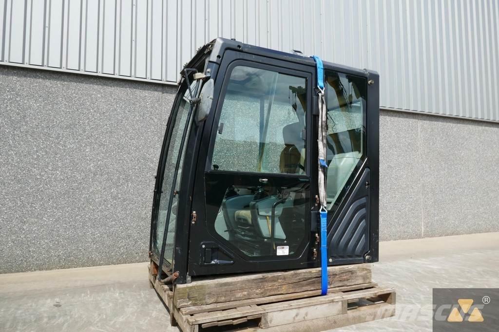 CAT 352F Cab キャビン及び内装