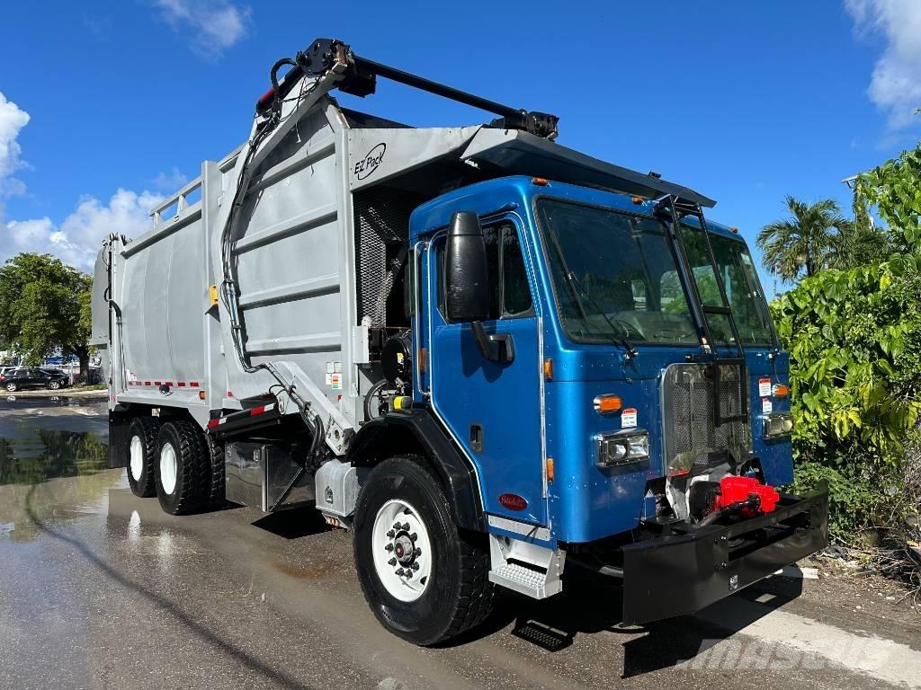 Peterbilt 320 塵芥車、パッカー車