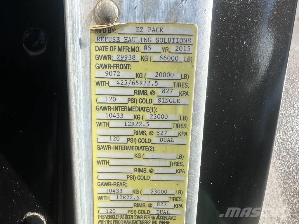 Peterbilt 320 塵芥車、パッカー車