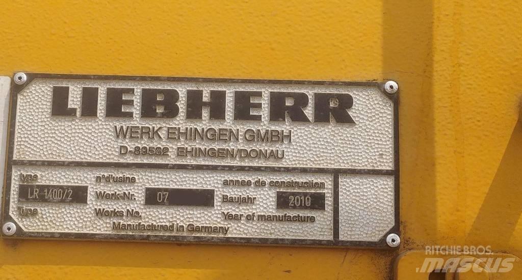 Liebherr LR 1400-2 クローラクレーン