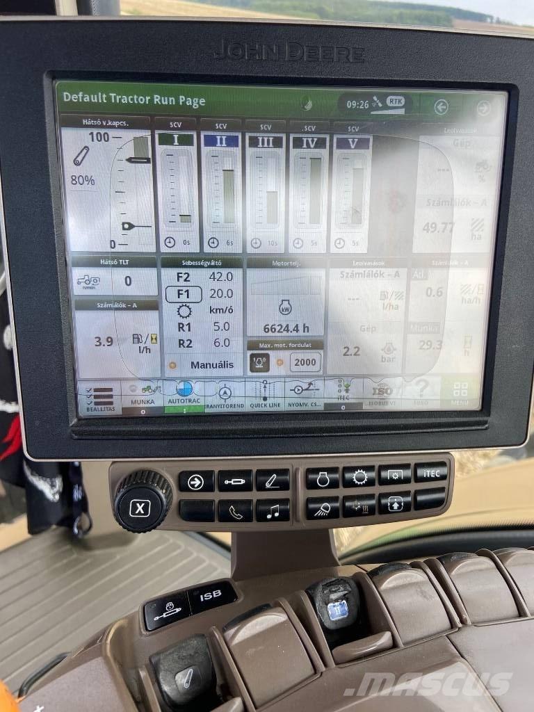 John Deere 8370 R トラクター