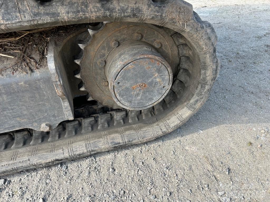 Volvo EC 25 ミニ油圧ショベル 7t以下（ミニユンボ・ミニディガー）