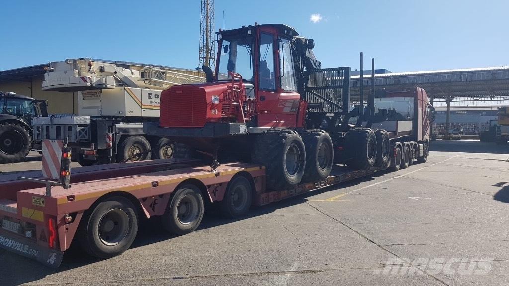 Komatsu 855 フォワーダー