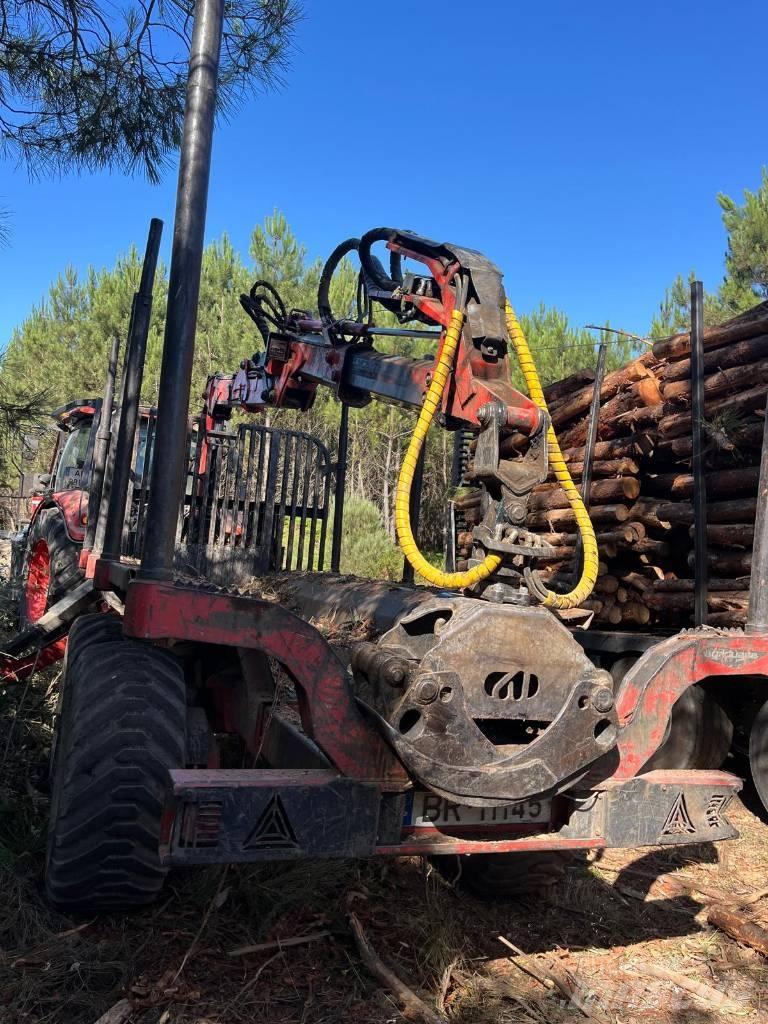 Kubota M 7153 林業トラクター