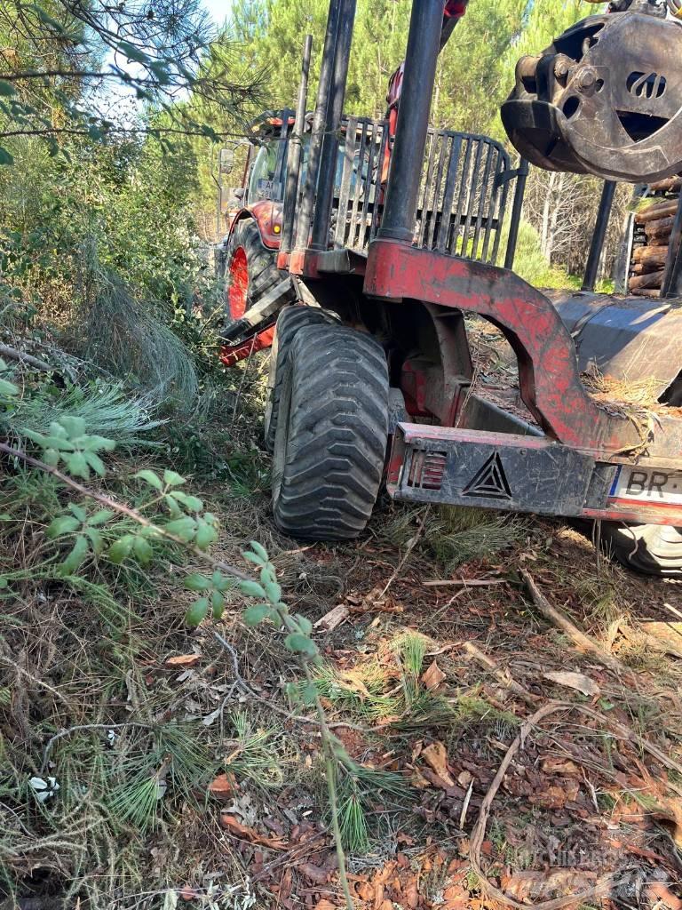 Kubota M 7153 林業トラクター