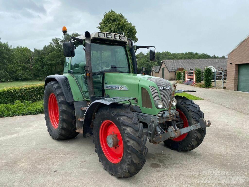 Fendt 716 トラクター