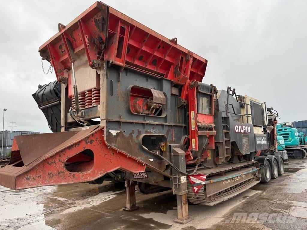 Sandvik QJ341 クラッシャー固定式
